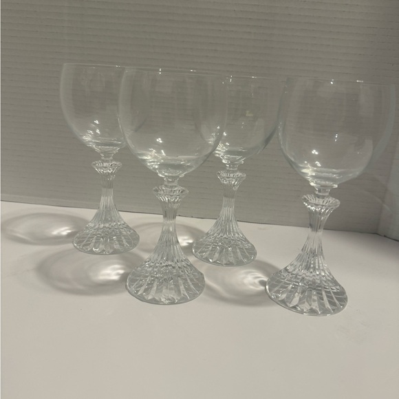 Mikasa Other - Mikasa Ritz Crystal Wine Glasses 6" set/4 ribbed stem goblets sleek elegant 1997